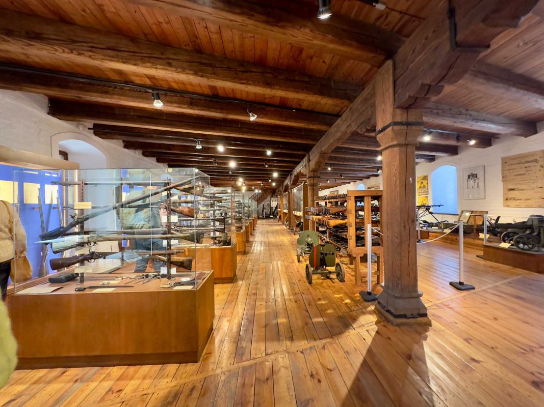 Военный музей во Вроцлаве