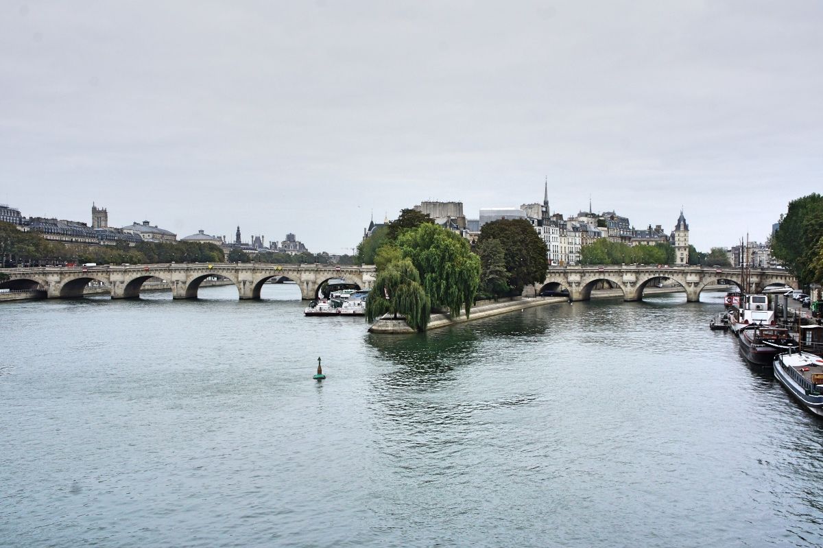 Пон-Неф (Мост Нёф)