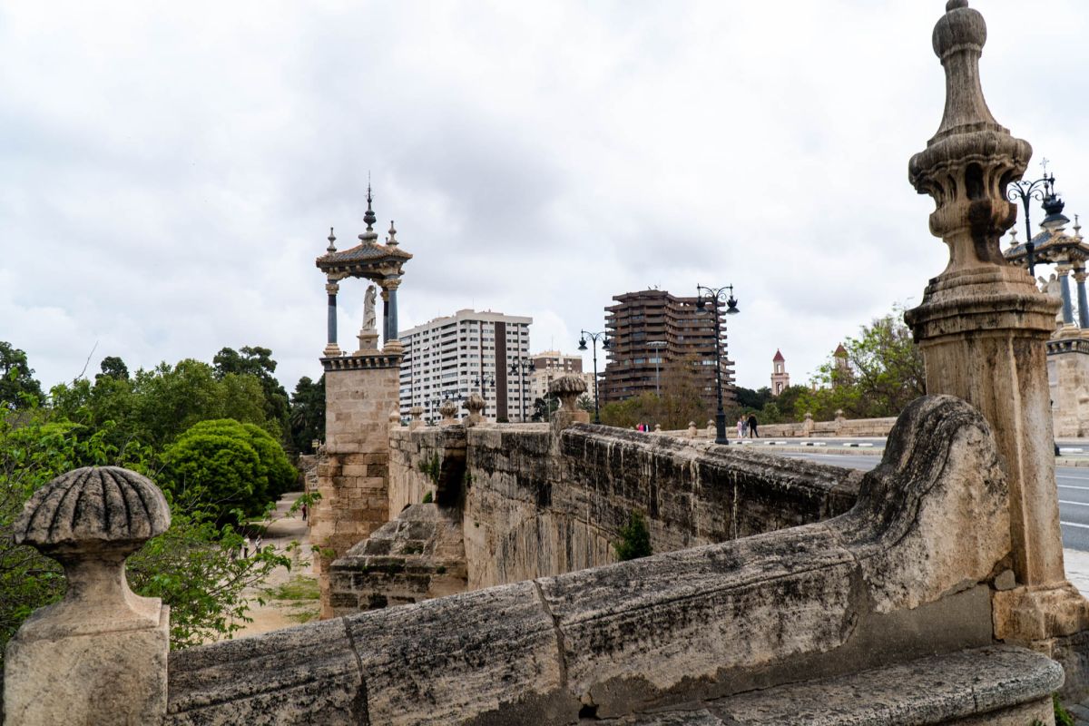 Ко­ро­лев­ский мост