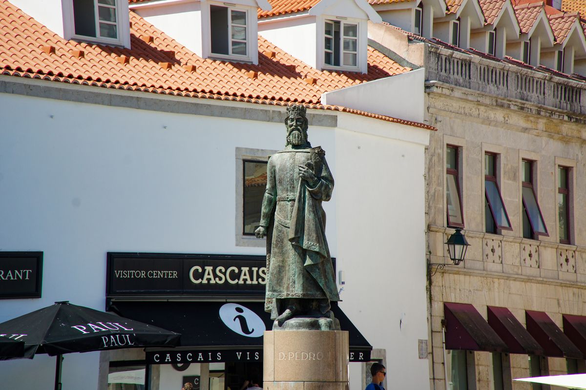 Памятнику королю Педро I (Estátua de Dom Pedro I)