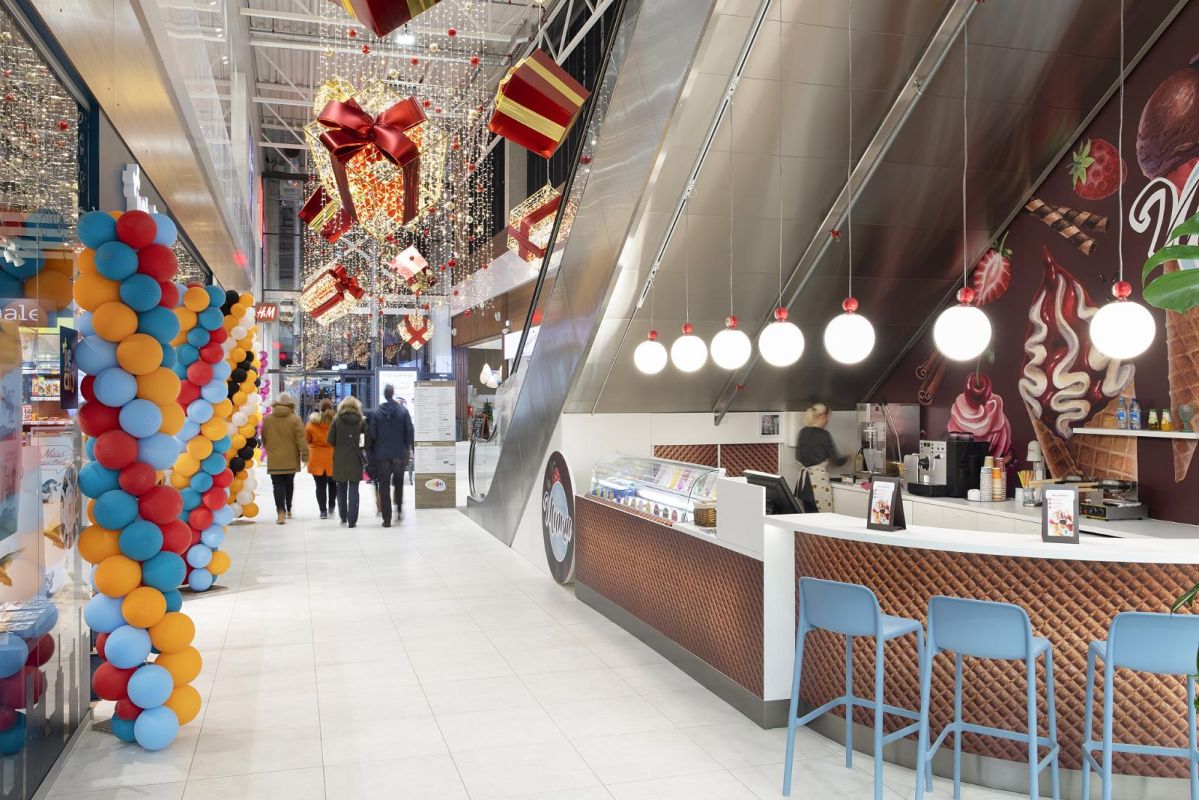 Центр торговли и досуга Eeden