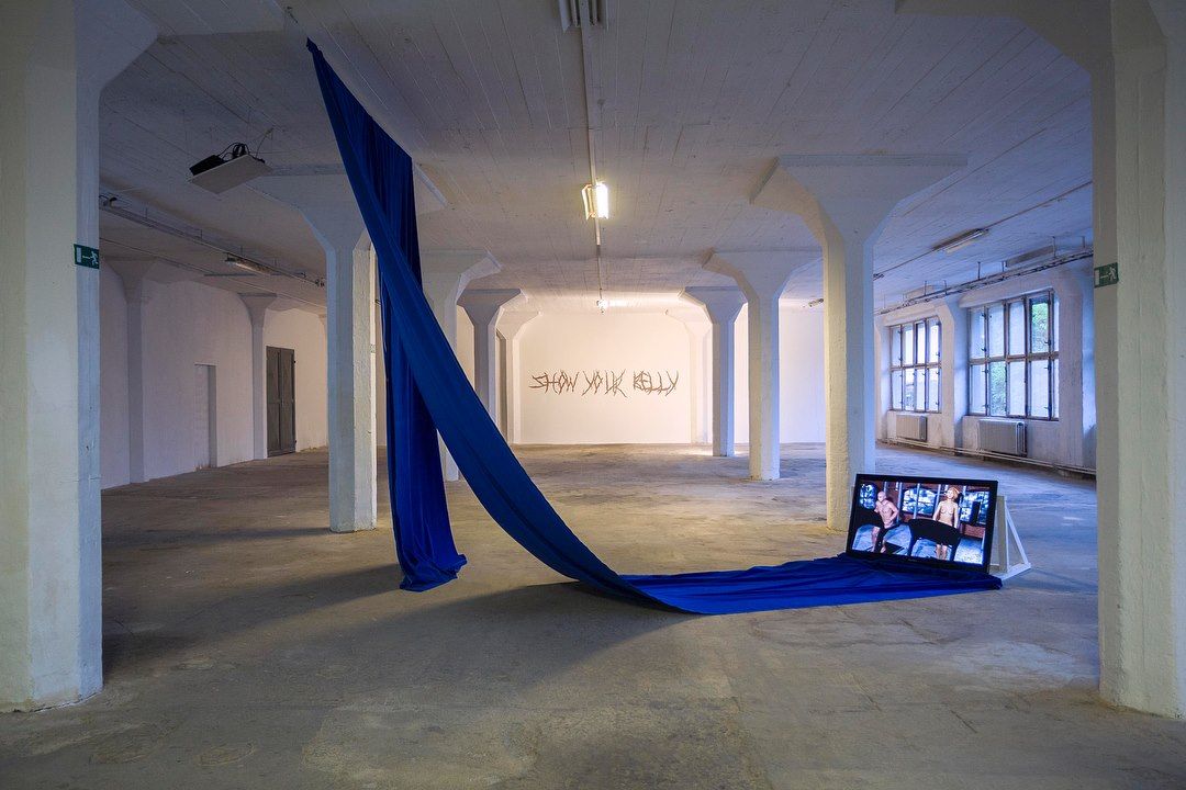 Pragovka Gallery / The White Room