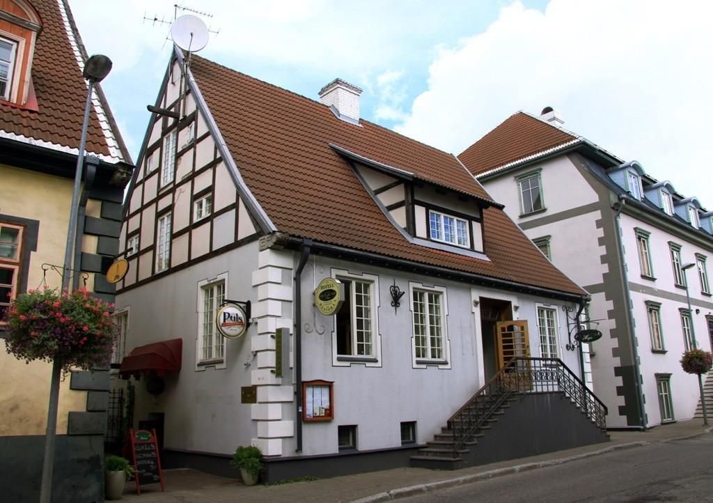 Караоке-паб Alex Maja