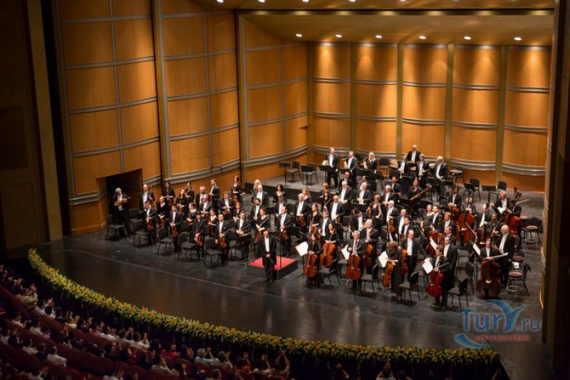 Шанхайский Большой Театр