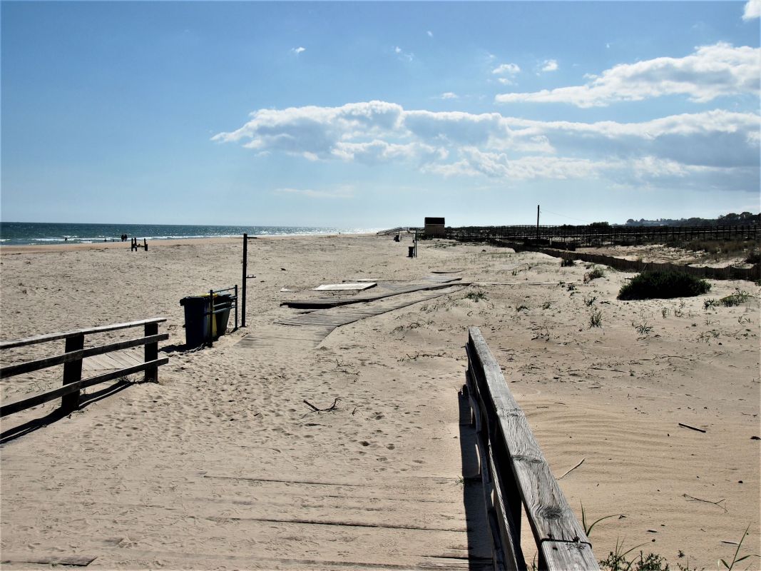 Пляж «Прайя-ди-Манта-Рота»