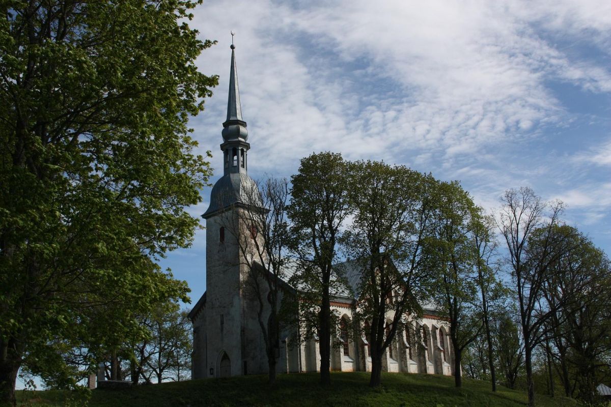 Отепяэская Мариинская лютеранская церковь