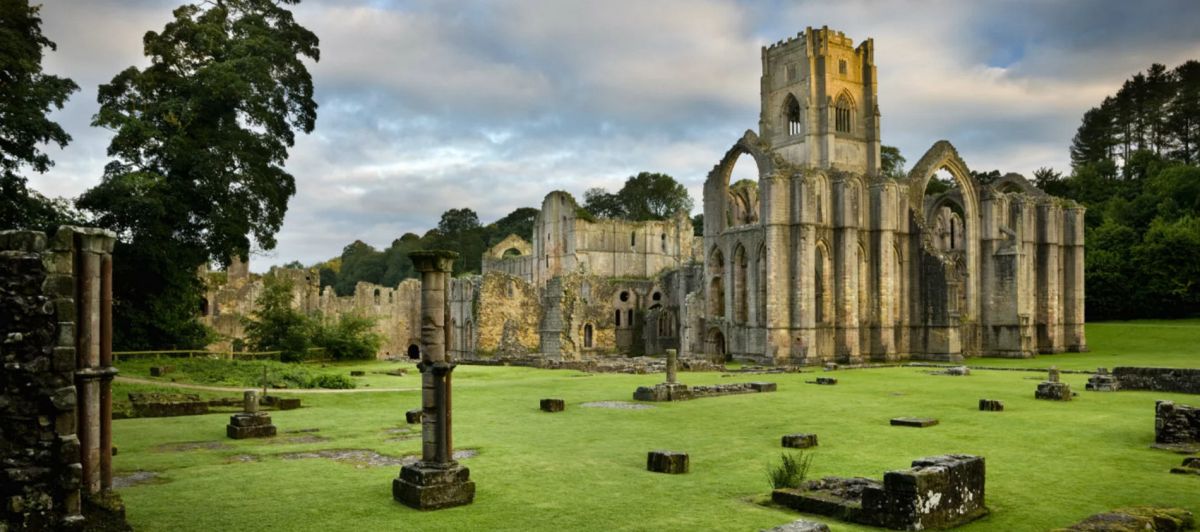 Фаунтинское аббатство и Королевский парк Стадли