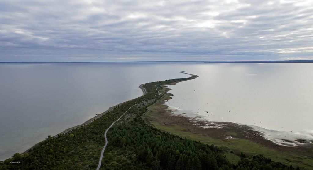 Мыс Сяаретирп (Голенной изгиб)