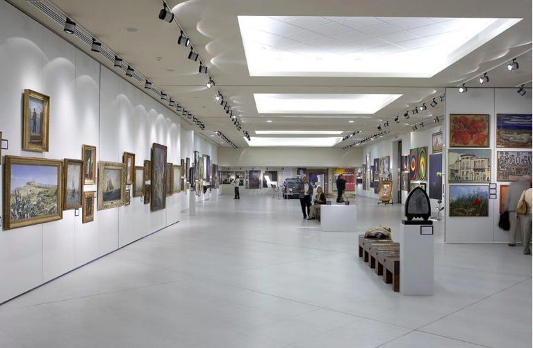 Культурный центр Афинайс