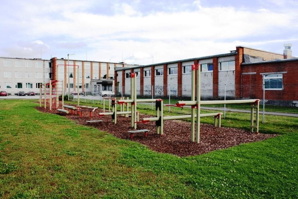 Хаапсалуский Дворец спорта и стадион