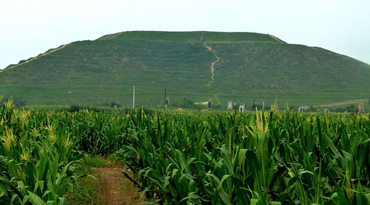 Китайские пирамиды