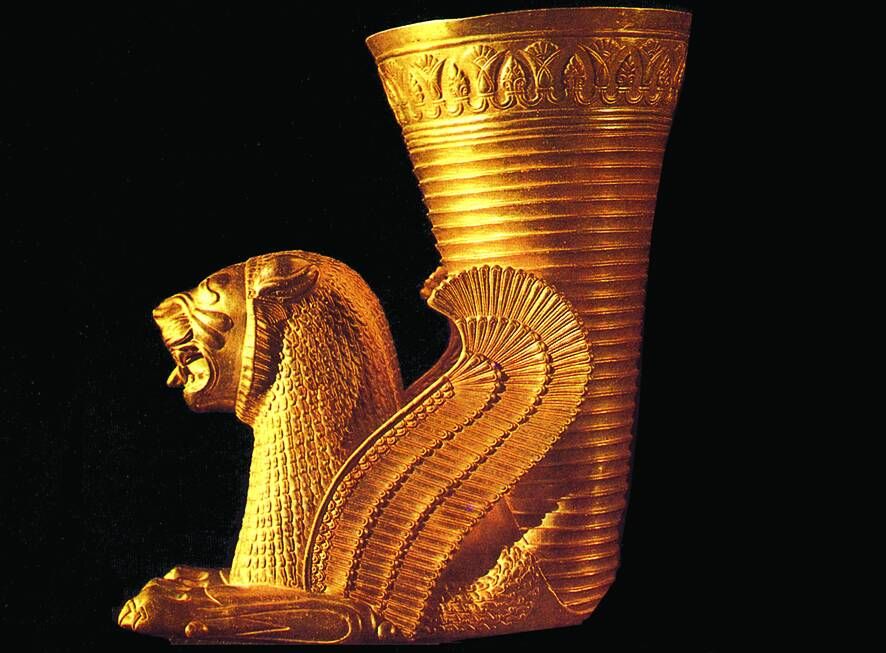 Древний город и музей Экбатана