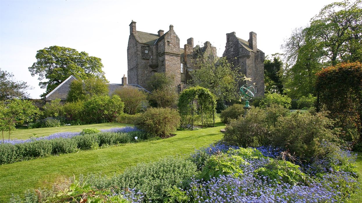 Замок и сад Келли