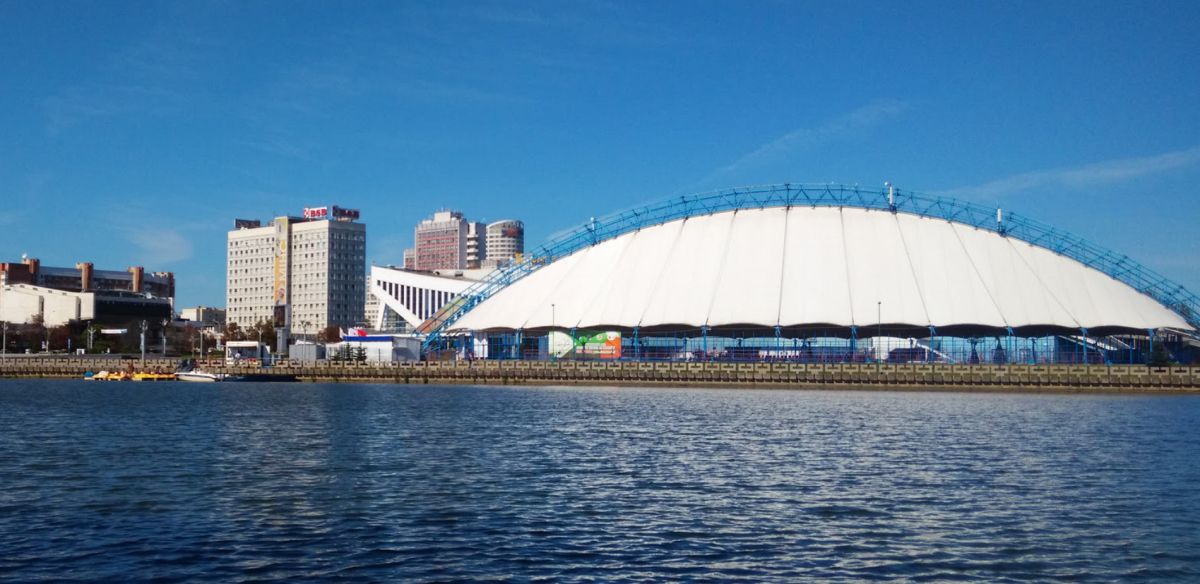 Мобильный сезонный каток на Немиге