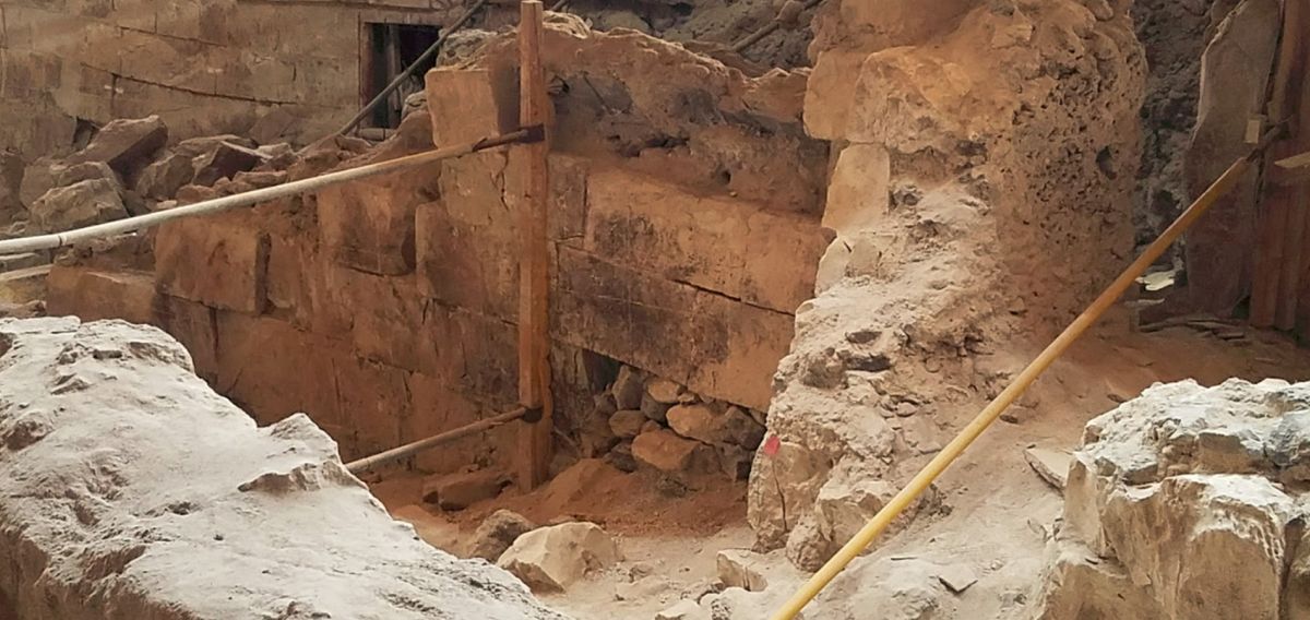 Древний город Акротири