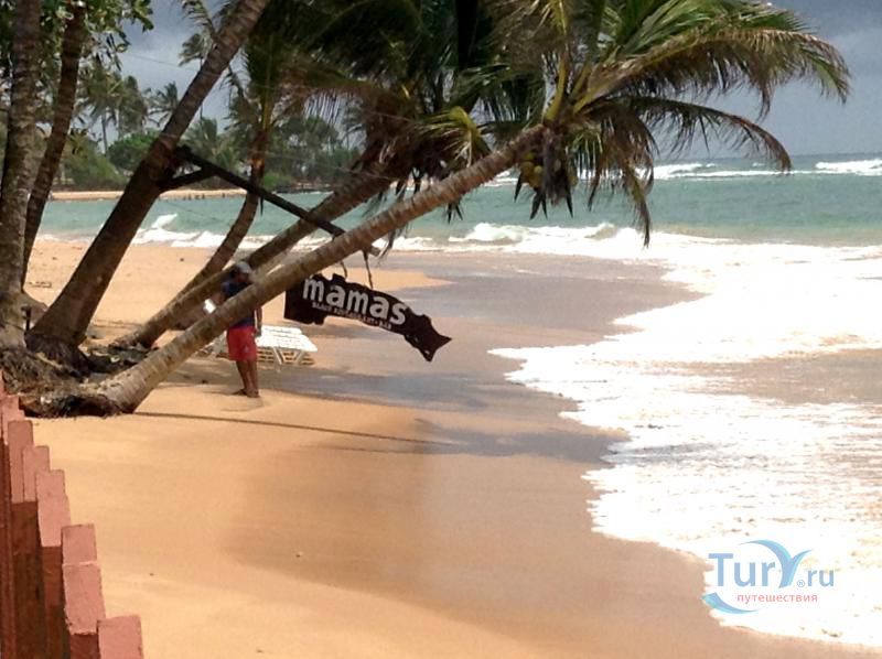 Пляж Хиккадува