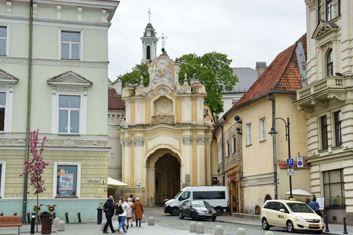 Церковь Святой Троицы и базилианский монастырь