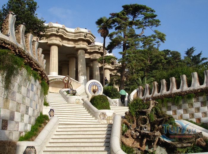 Парк Гуэль
