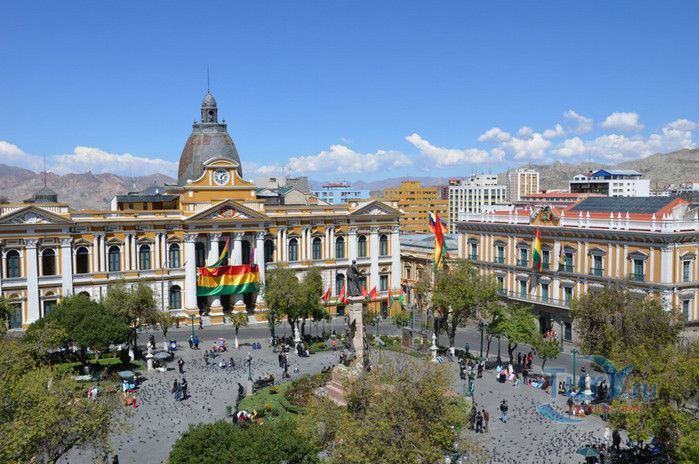 Дворец Многонациональной Законодательной Ассамблеи (Законодательный дворец)