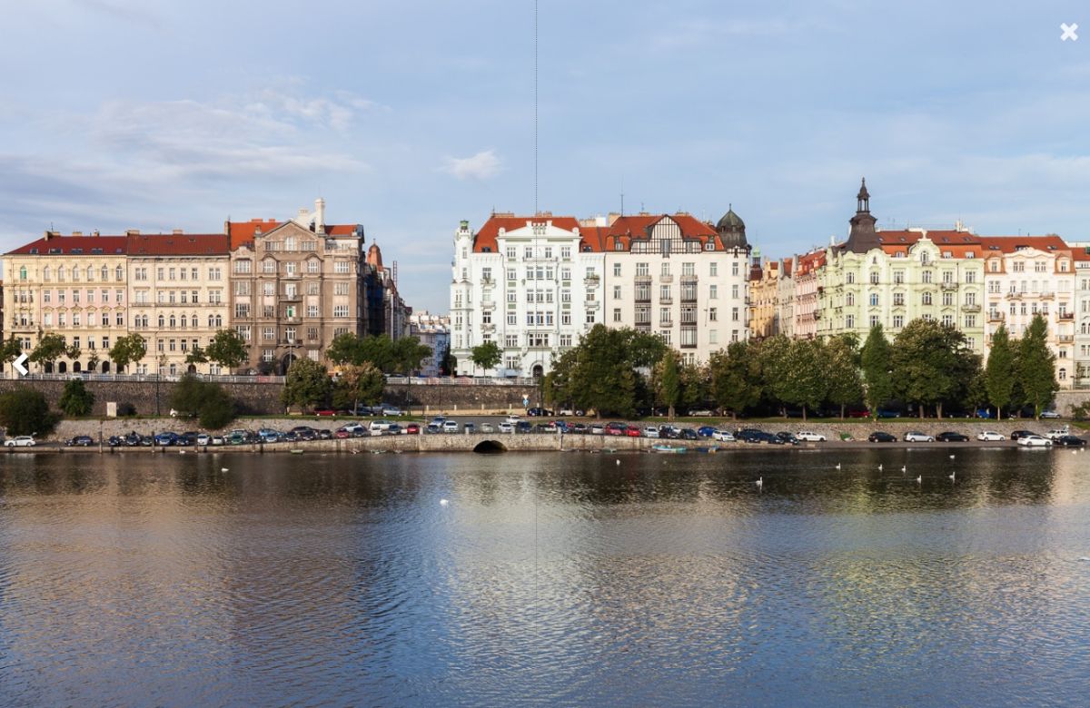 Верхняя набережная (Горжейши набржежи)