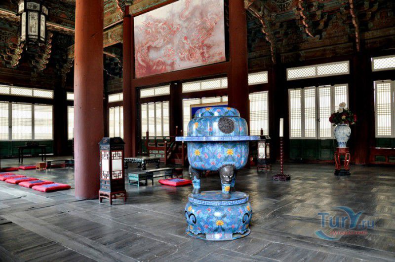 Дворец Кёнбоккун (Дворец Кёнбок)