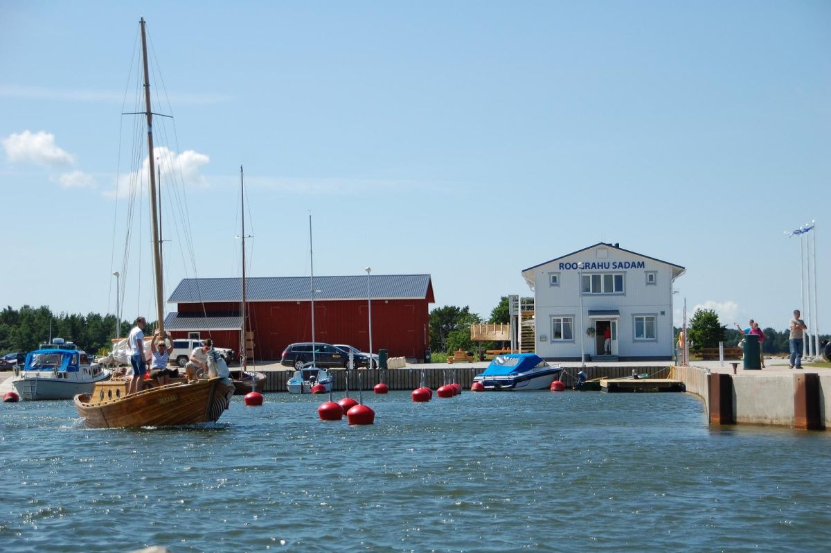 Ресторан в порту Роограху