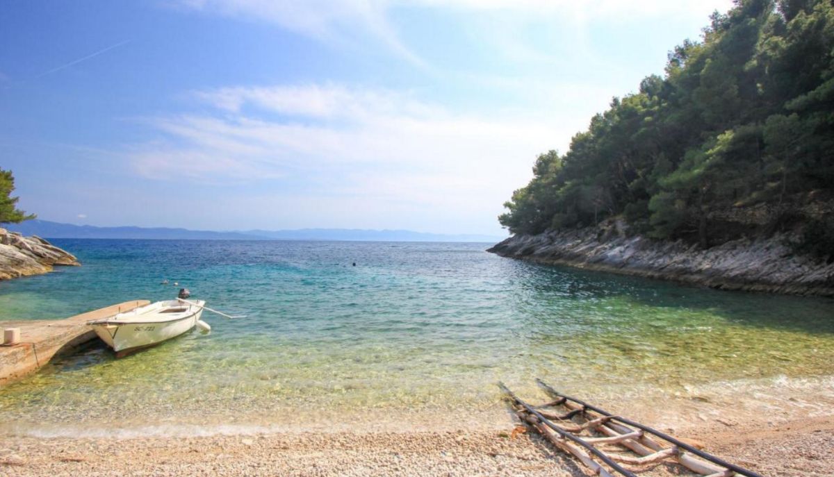 Залив Ладьена