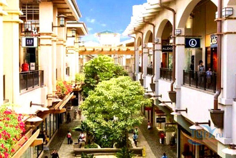 Торговый центр Ala Moana Center в Гонолулу