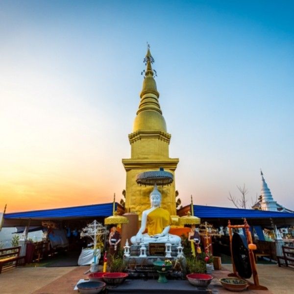 Храм Ват Пхра Пхуттабатт Фанам (Wat Phra Phuttabatt Phanam)