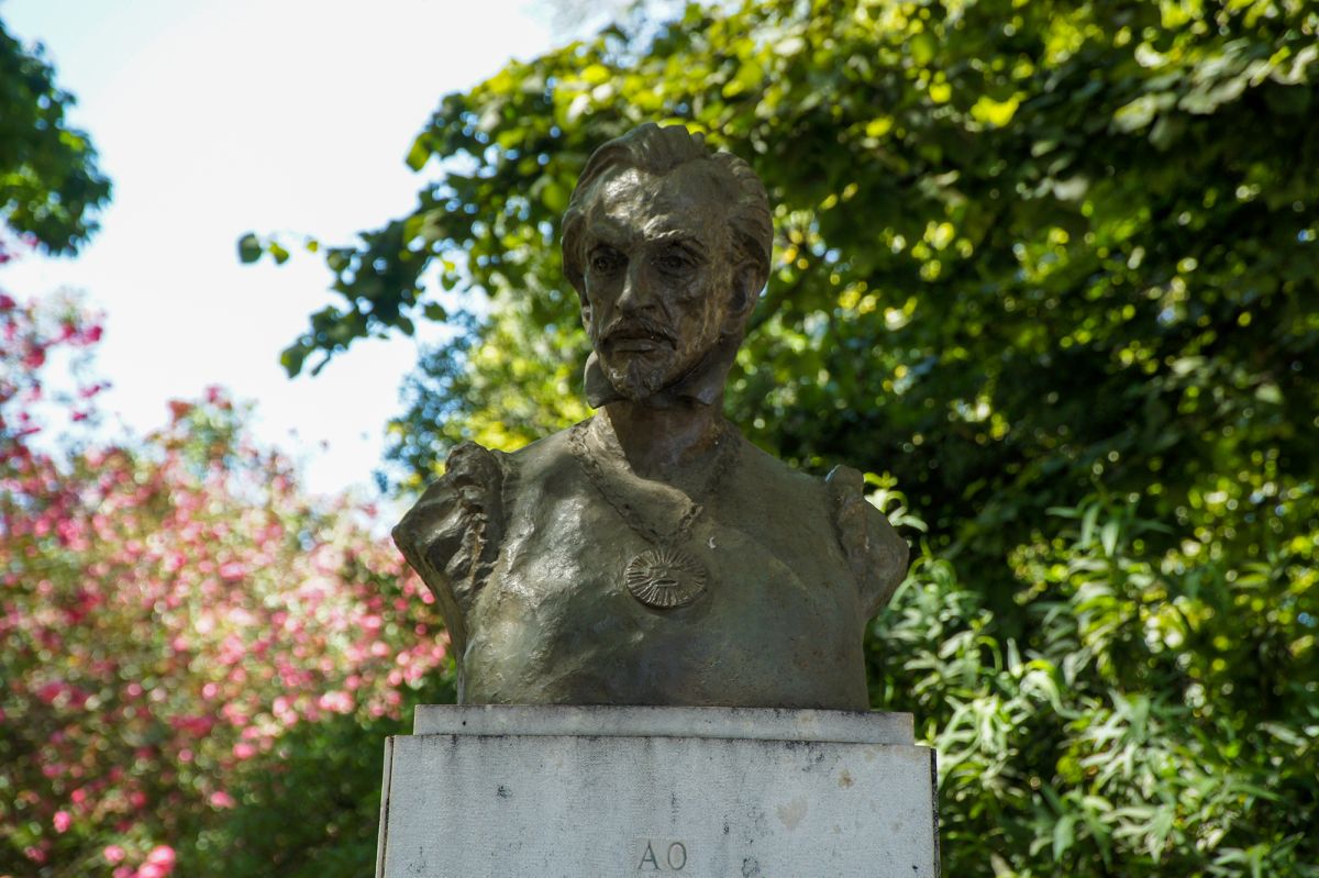 Busto de Inca Garcilaso de la Vega