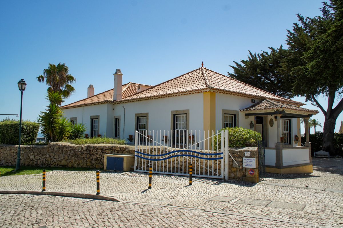 Дом святого Бернарда