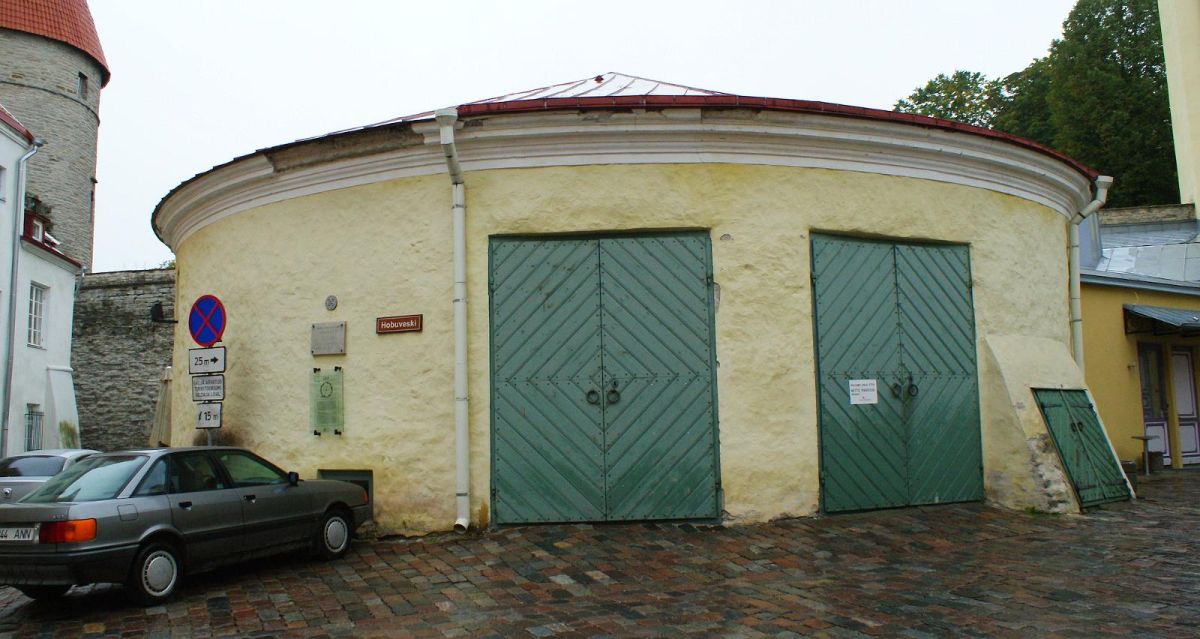 Хобувески (Конная мельница)