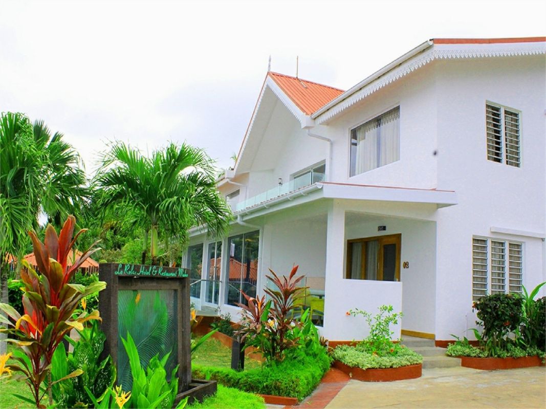 Le Relax Hotel and Restaurant