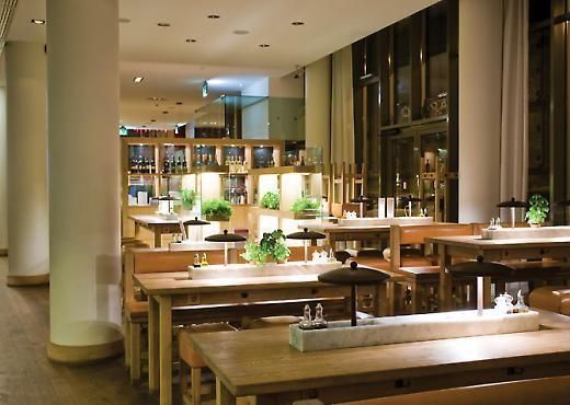 Ресторан Vapiano в центре Foorum