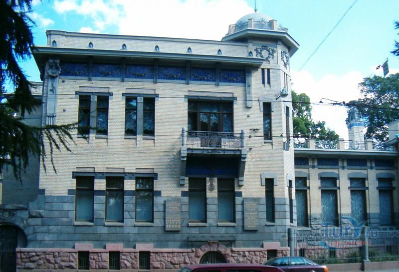 Государственный музей политической истории России