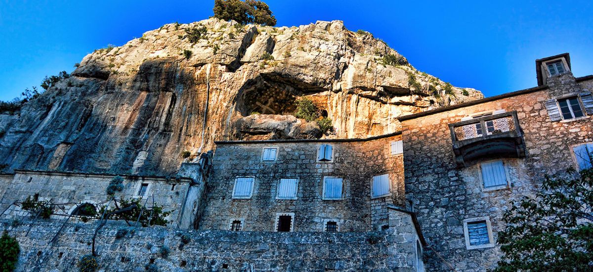 Монастырь Блаца