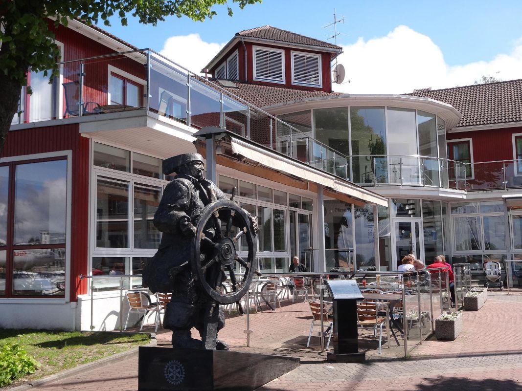 Скульптура Кихнуского Йынна