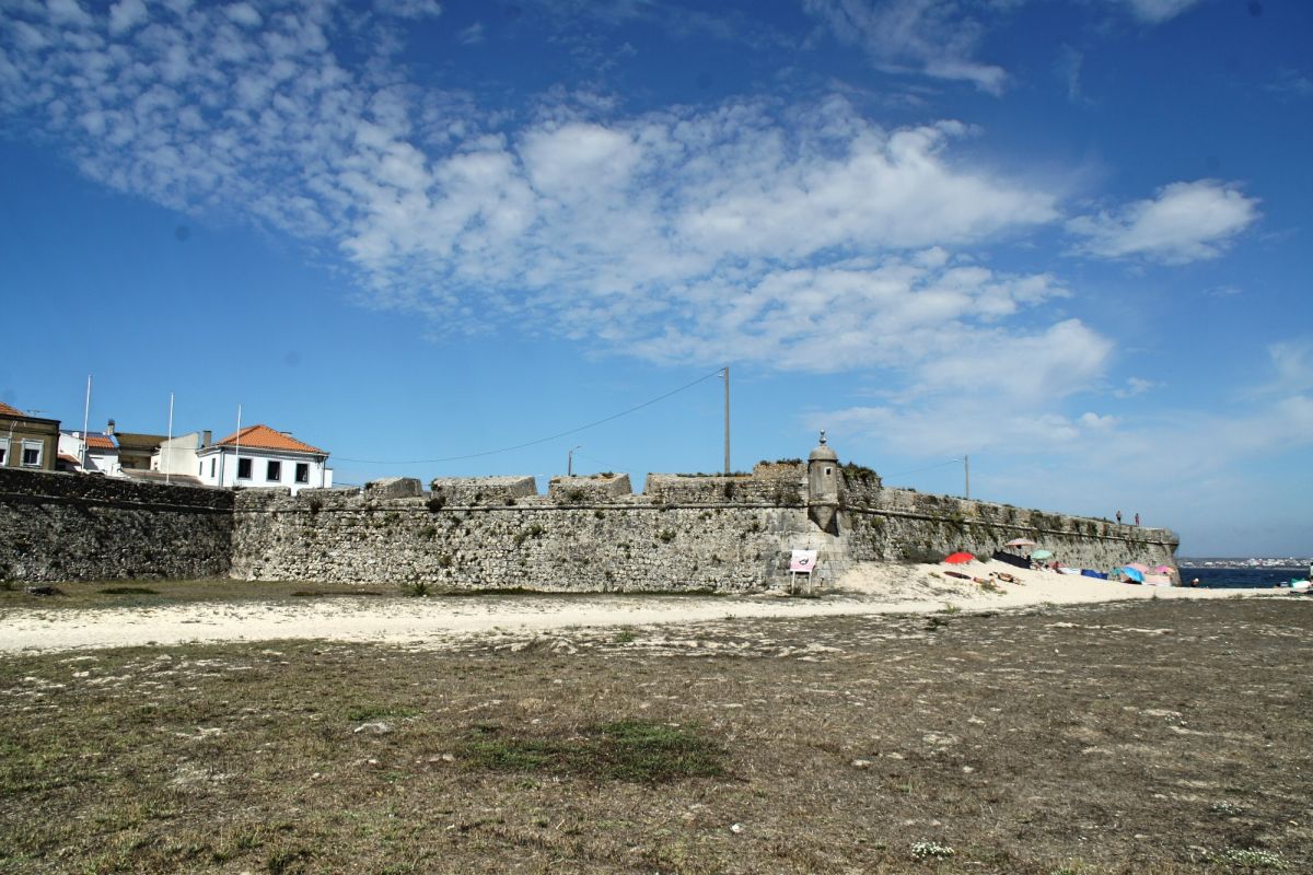 Стена Пениксима