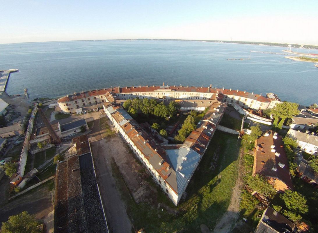 Батарейная морская крепость (Батарейная тюрьма)