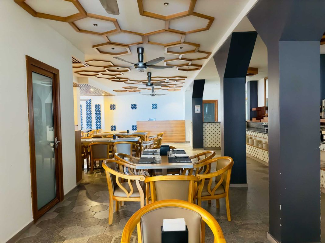 Kaani Palm Beach Restaurant