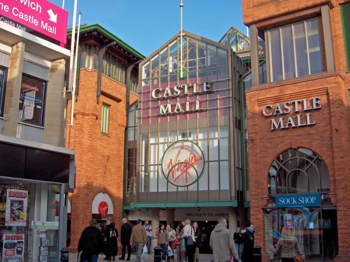 Кастл Молл