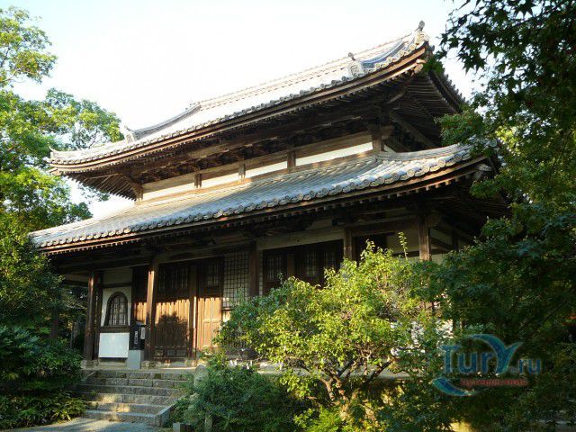 Храм Какуон джи