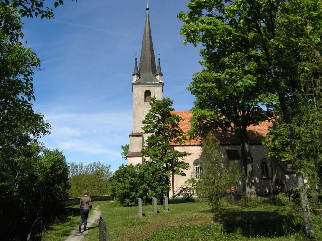 Церковь Святого Матфея в Харью-Мадизе