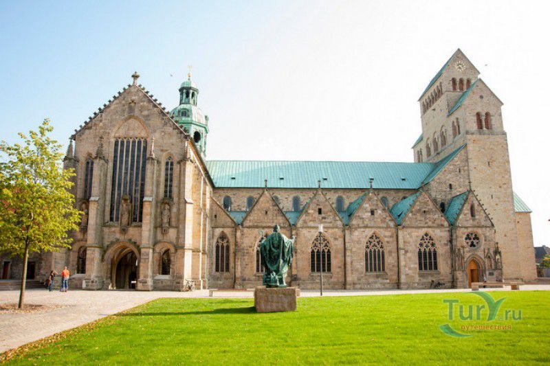 Хильдесхаймский Собор (Кафедральний Собор Вознесения Святой Марии)