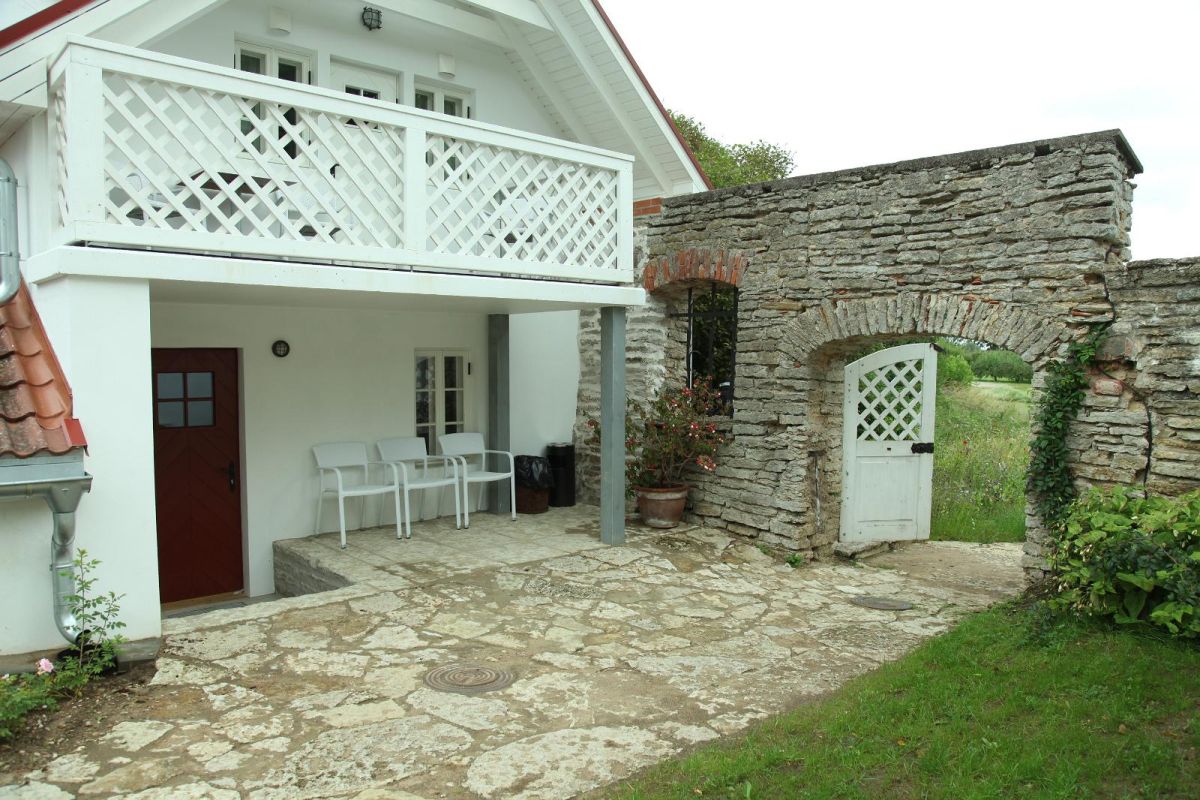 Сауна в ледяном погребе мызы Сагади