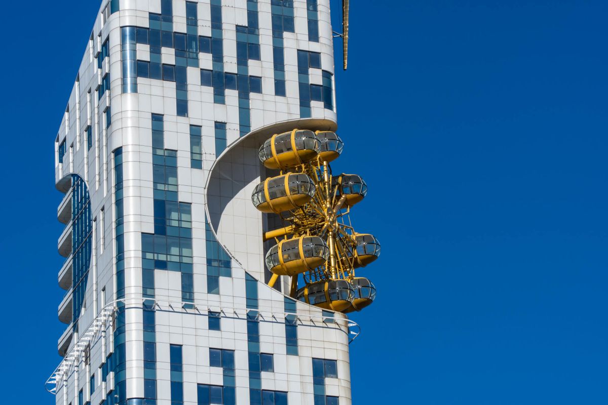 Колесо обозрения Батумской башни