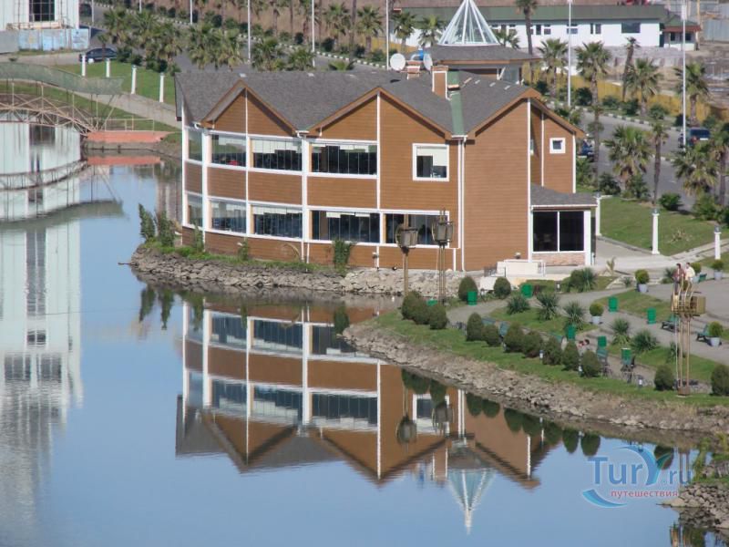 Площадь Героев в Батуми