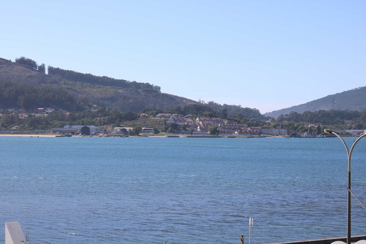 Пляж «Прайя-ди-Каминья» / Фож-ду-Минью»