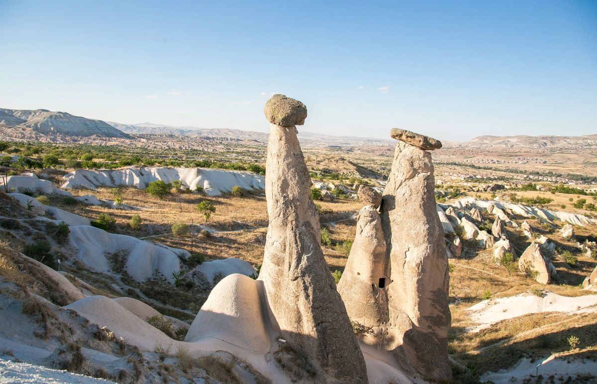 Останцы Три Красавицы в Ургюпе