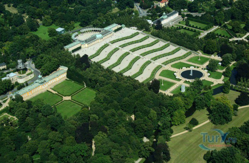 Дворец Сан-Суси